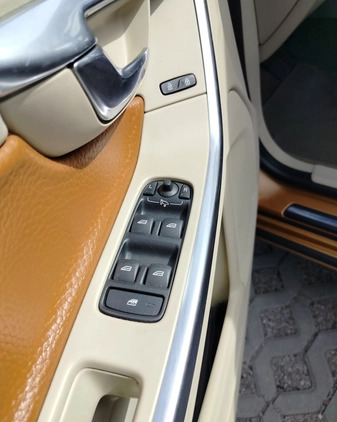 Volvo S60 cena 38900 przebieg: 123000, rok produkcji 2010 z Tychy małe 436